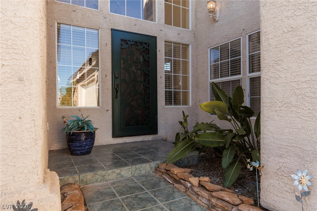8215 Vista Colorado Street — photo 4