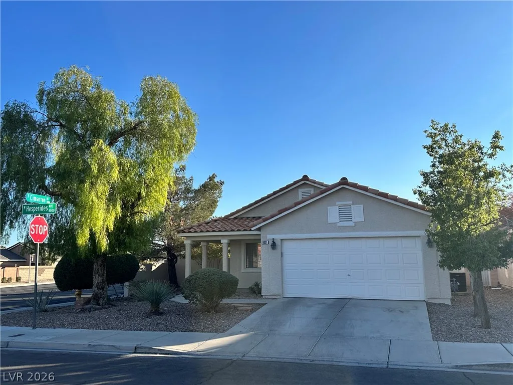 8001 Hesperides Avenue — photo 1
