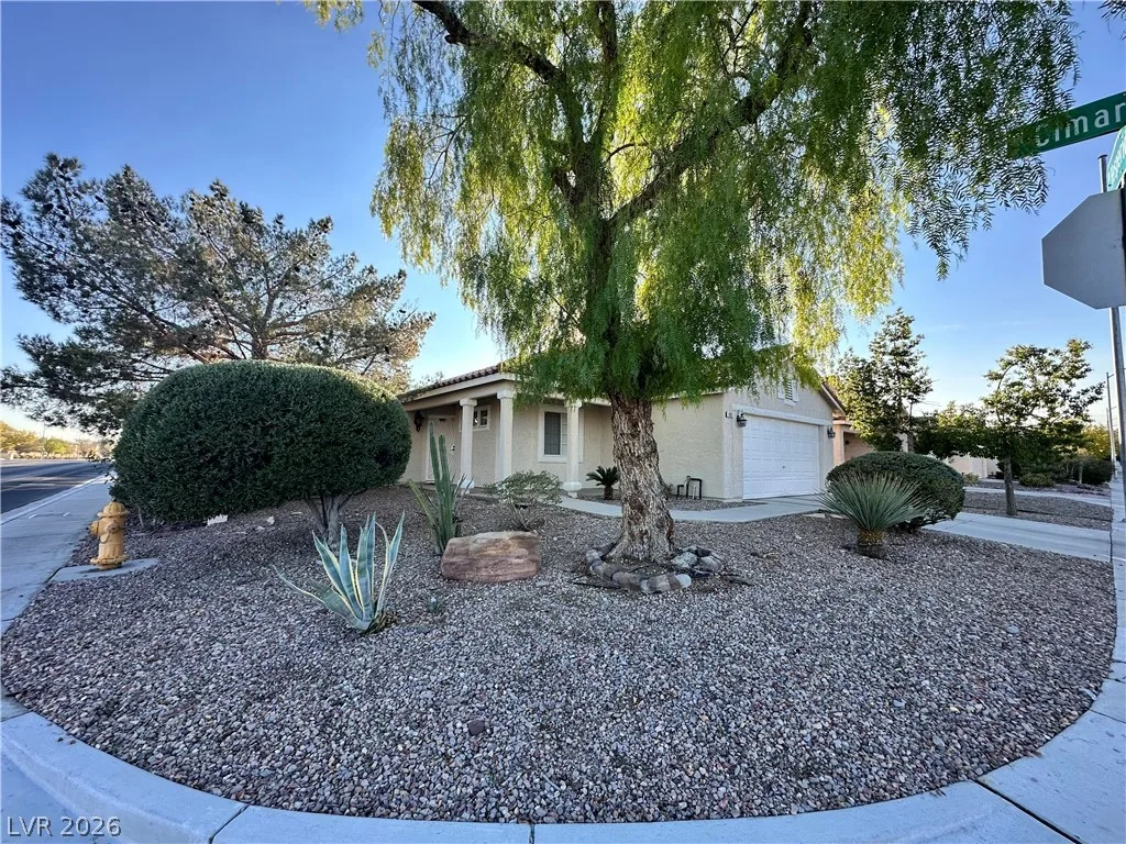 8001 Hesperides Avenue — photo 2