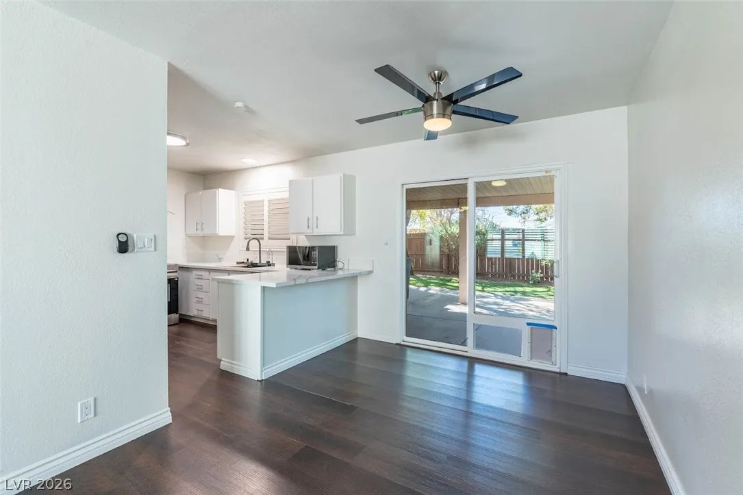 5253 South Lakewood Court — photo 4