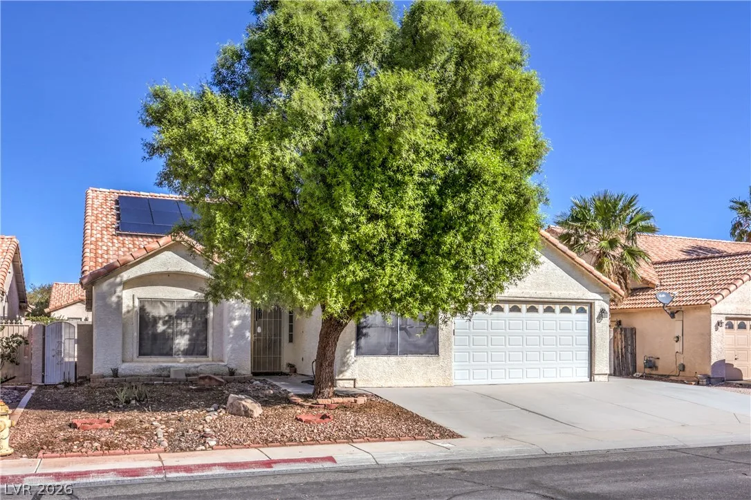 4422 Erica Drive — photo 2