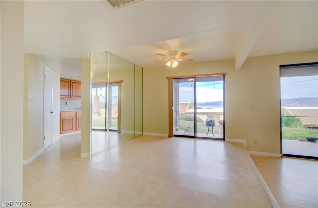 545 Tara Court — photo 4