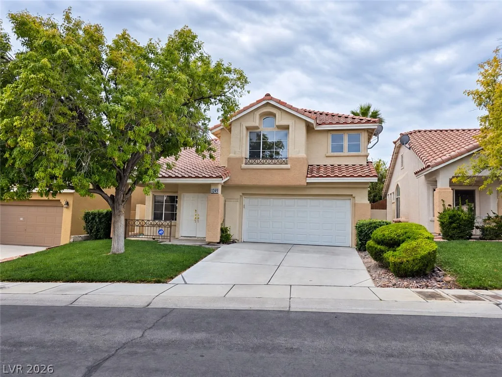 10349 Hunters Meadow Avenue — photo 1