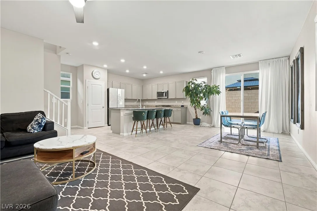 7002 West Ford Avenue — photo 4