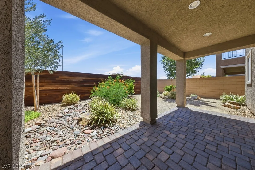 7547 Tinley Creek Avenue — photo 4