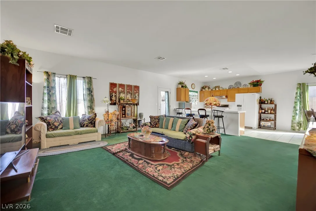 602 Coolidge Avenue — photo 4
