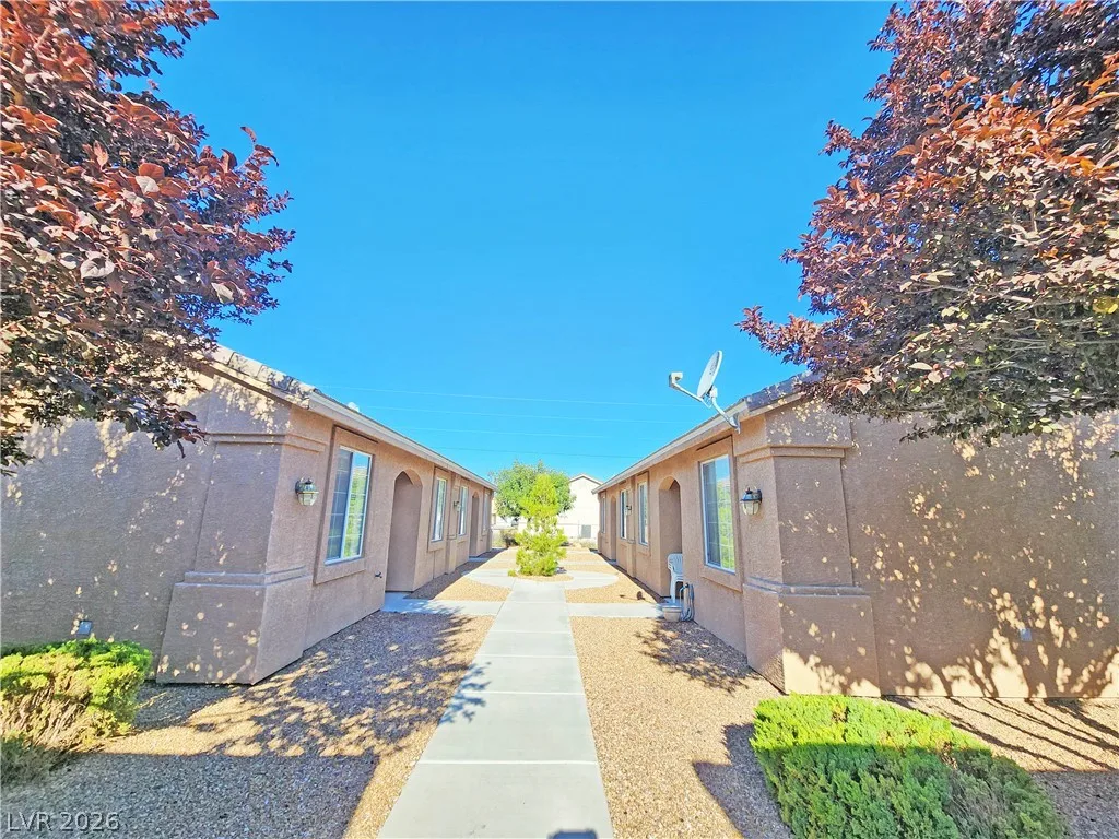 1120 Red Butte Street 1 — photo 3