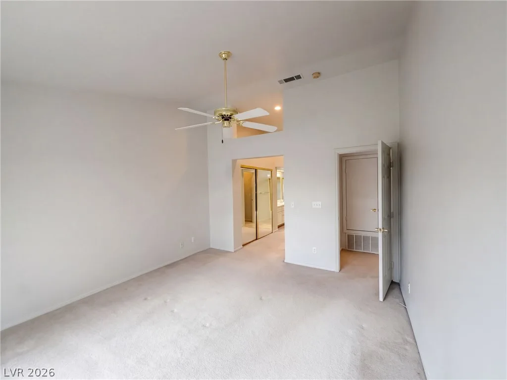 5404 La Patera Lane — photo 4