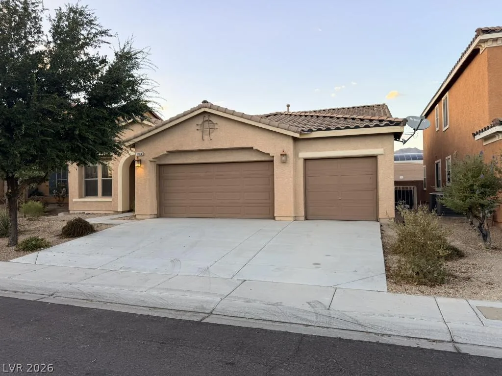 1904 La Calera Avenue — photo 2