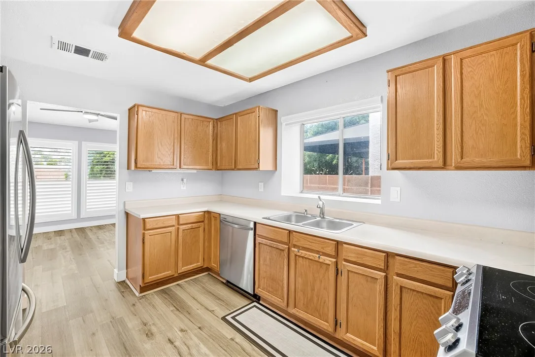 2803 Camelback Lane — photo 3