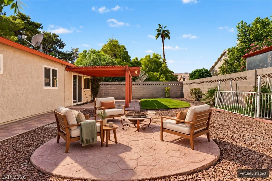 5680 Blossom View Avenue — photo 5
