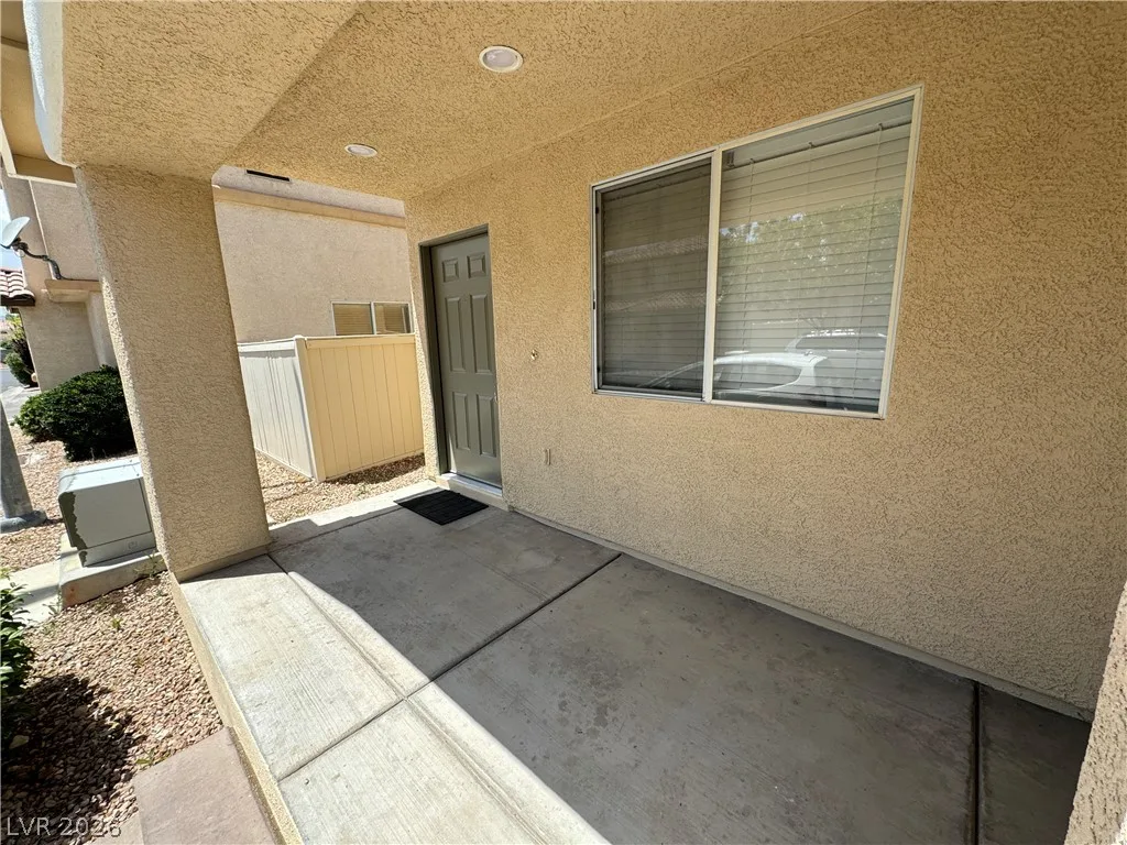 950 Grand Cerritos Avenue — photo 4