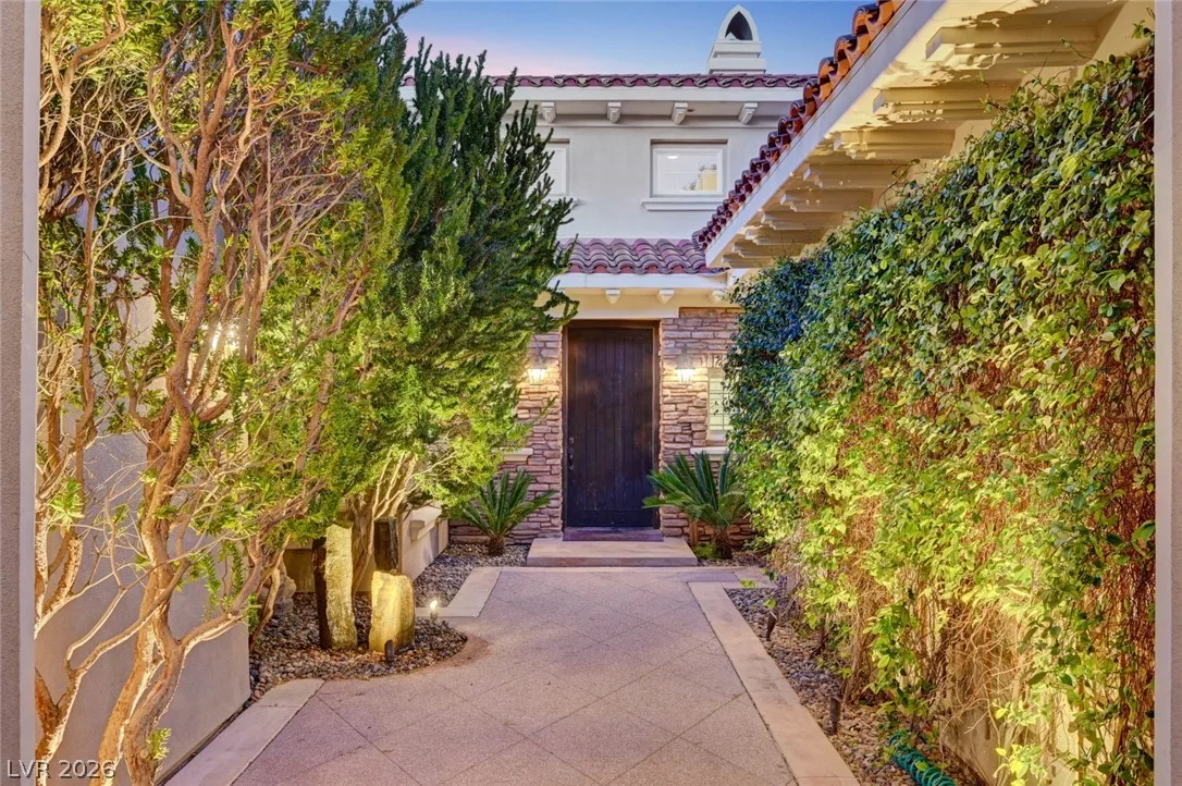 2952 Brighton Creek Court — photo 3