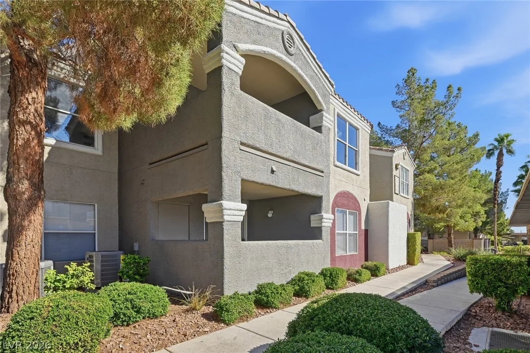 5055 West Hacienda Avenue 1003 — photo 1