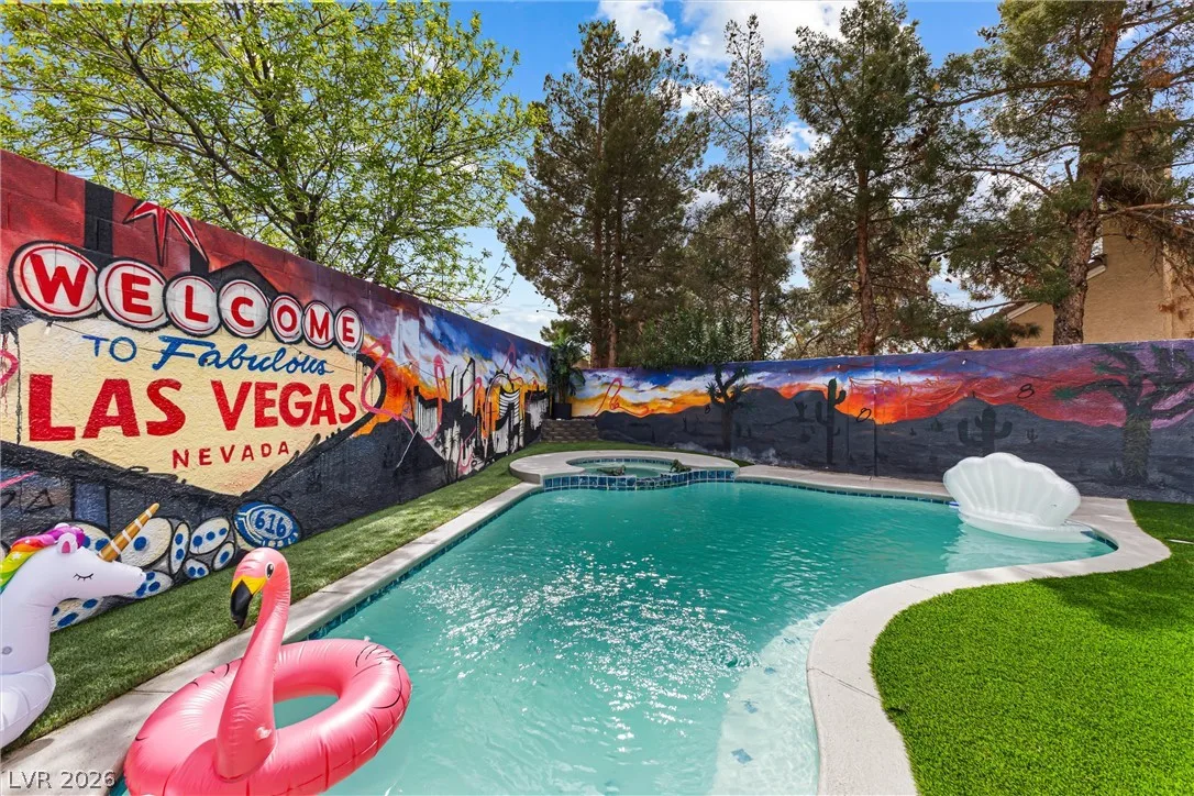 616 Playa Del Sol Way — photo 1