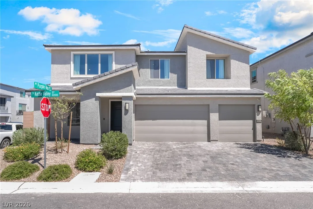10114 Kettle Valley Street — photo 1