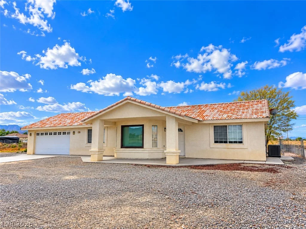 701 Mount Charleston Drive — photo 2