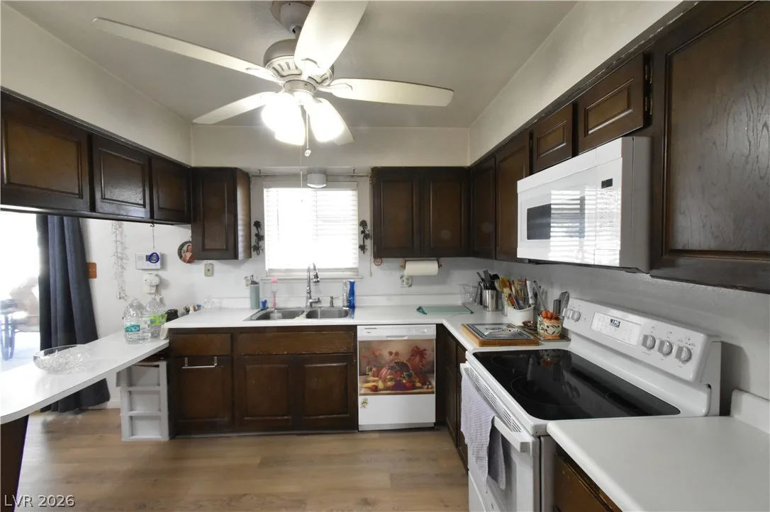 3746 Casa Colorado Avenue — photo 4