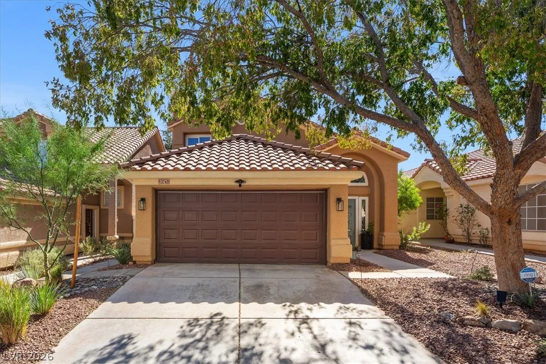 8325 Sky Canyon Court — photo 2