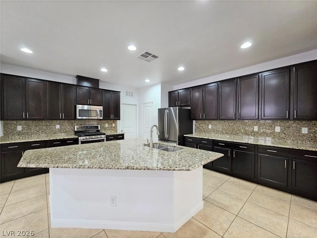 3032 Camino Largo Avenue — photo 4
