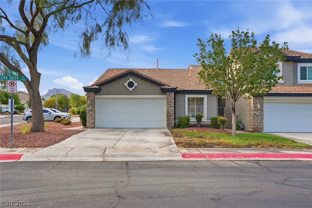 10250 Sun Dusk Lane — photo 1