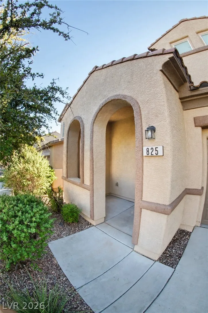 825 Jacobs Ladder Place — photo 2