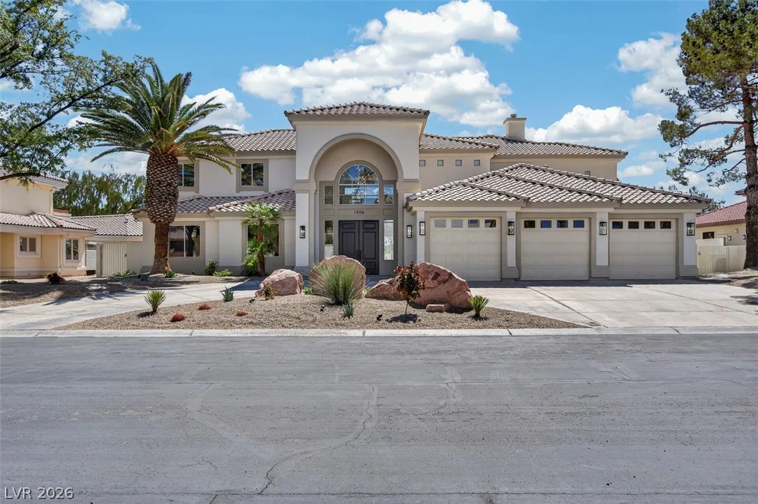 1504 Silver Oaks Street — photo 2