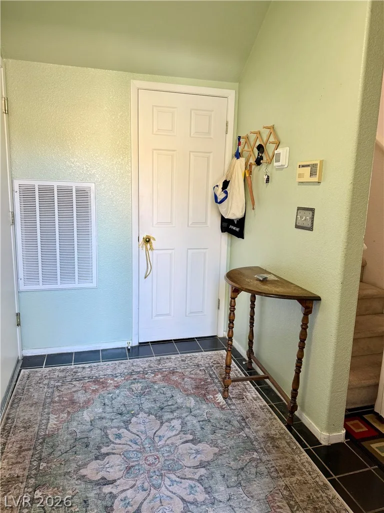 9295 Scenic Mountain Lane — photo 3