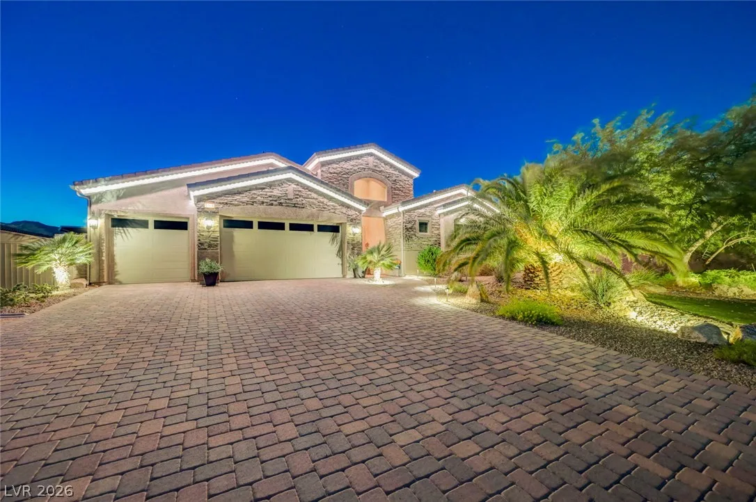 5985 North Conquistador Street — photo 1