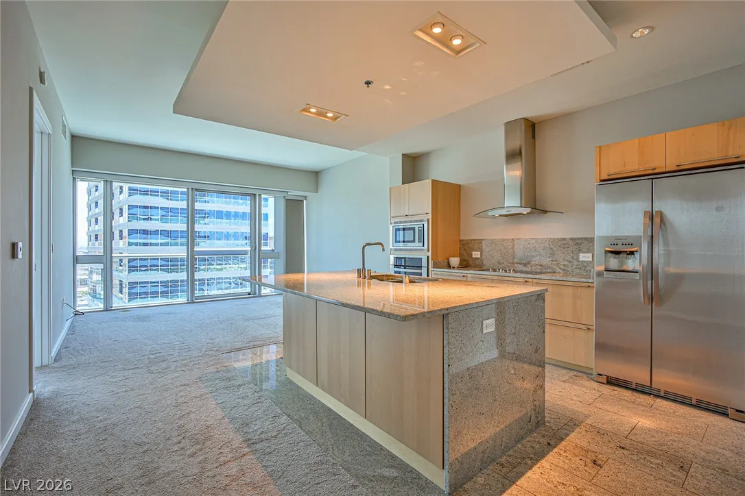4471 Dean Martin Drive 3005 — photo 2