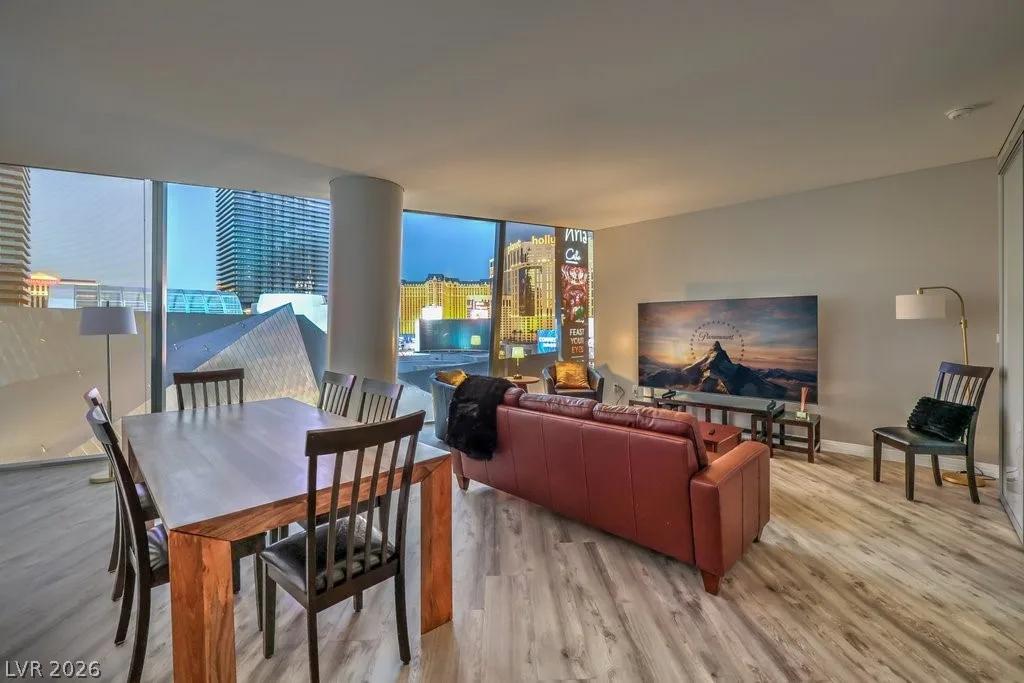 3726 Las Vegas Boulevard 701 — photo 1