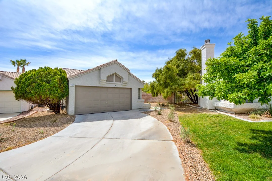 8325 Shark Tank Court — photo 1