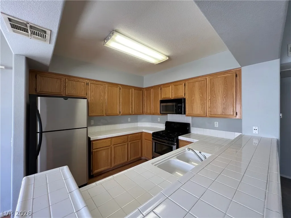 9901 Trailwood Drive 2085 — photo 5