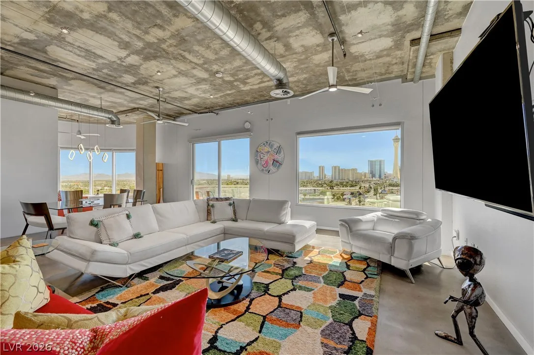 900 Las Vegas Boulevard 712 — photo 4