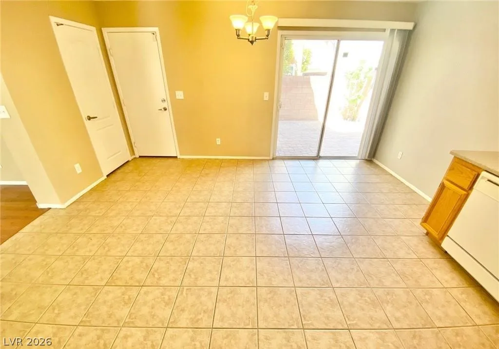 4670 Black Onyx Court — photo 4