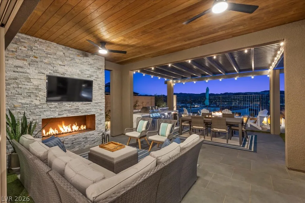 387 Faro Di Portofino Court — photo 2