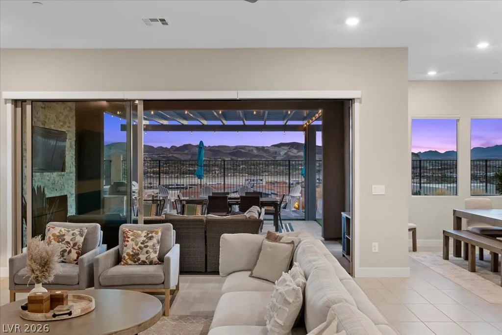 387 Faro Di Portofino Court — photo 5