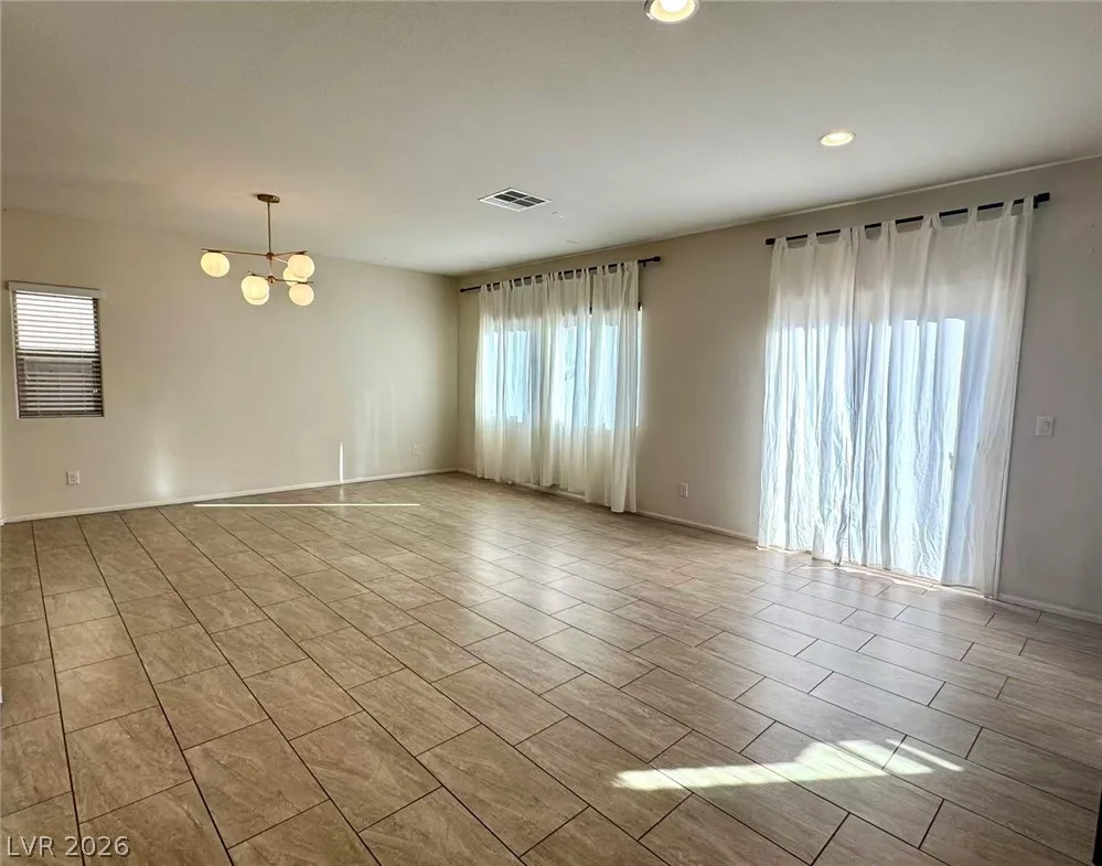 8364 Spanish Creek Court — photo 2