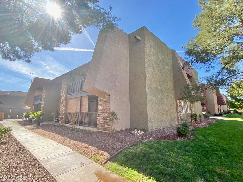 5009 Indian River Drive 155 — photo 1