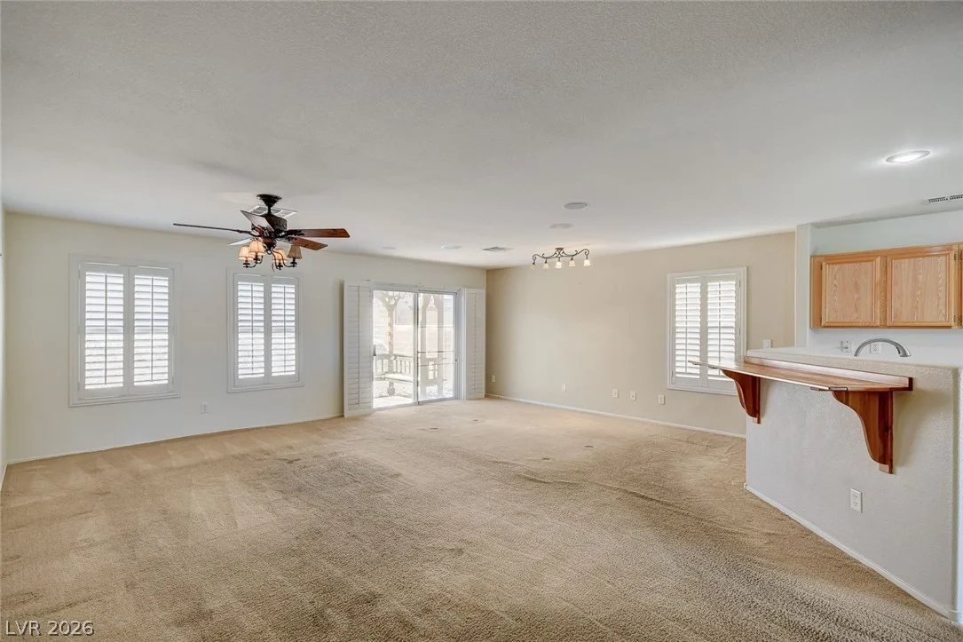 1033 Amber Gate Street — photo 5