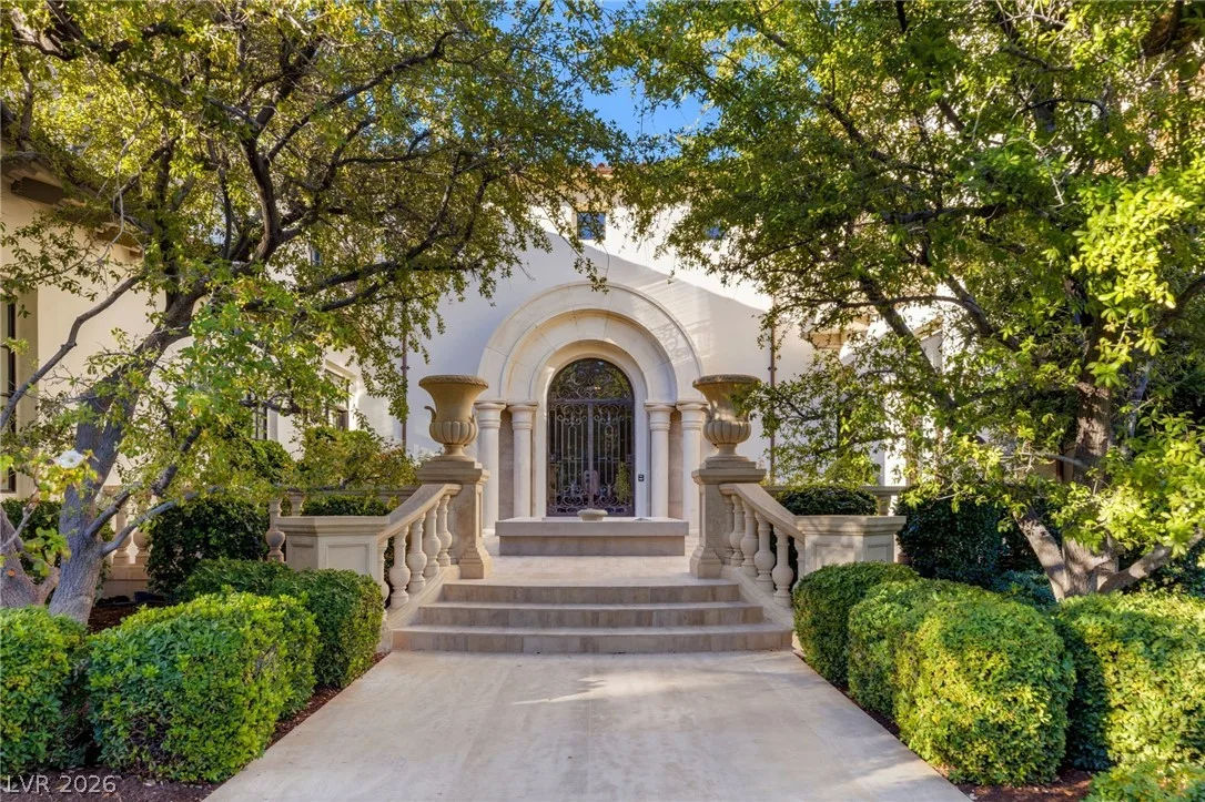 50 Olympia Hills Circle — photo 2