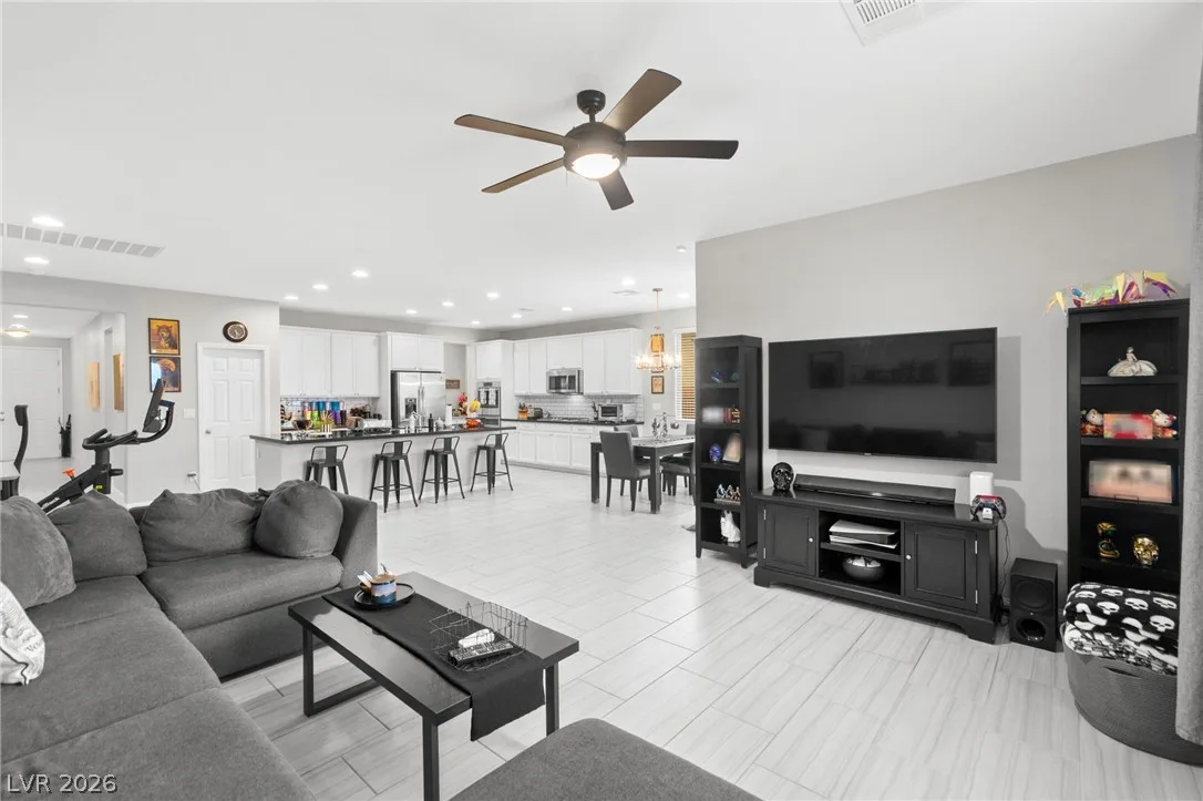 7148 Flora Lam Street — photo 4