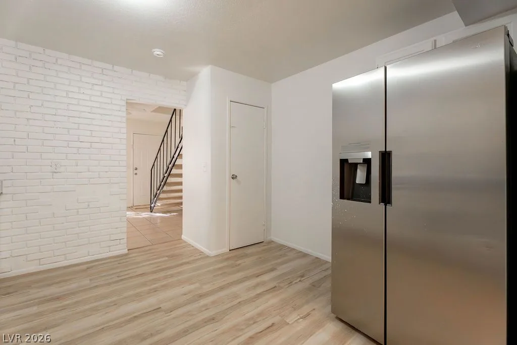 3945 Visby Lane — photo 5