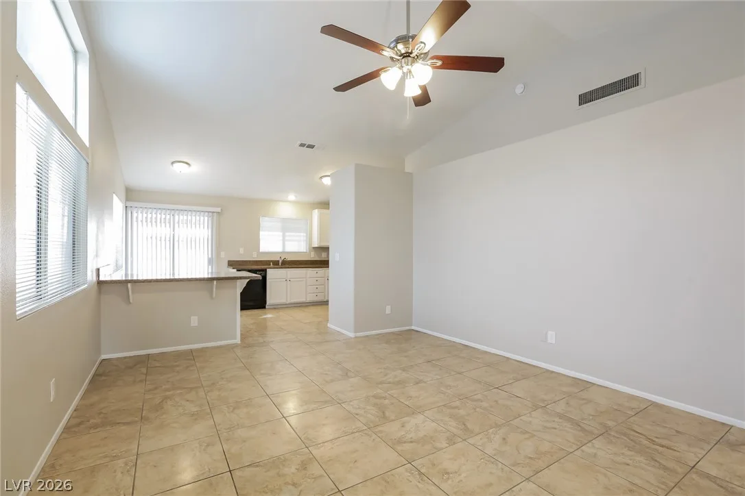 2800 Desert Song Drive — photo 3