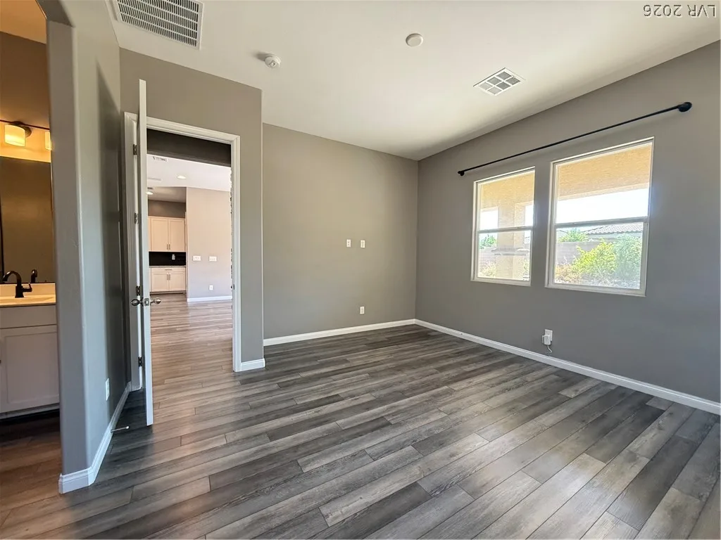 10241 Skye Run Avenue — photo 5