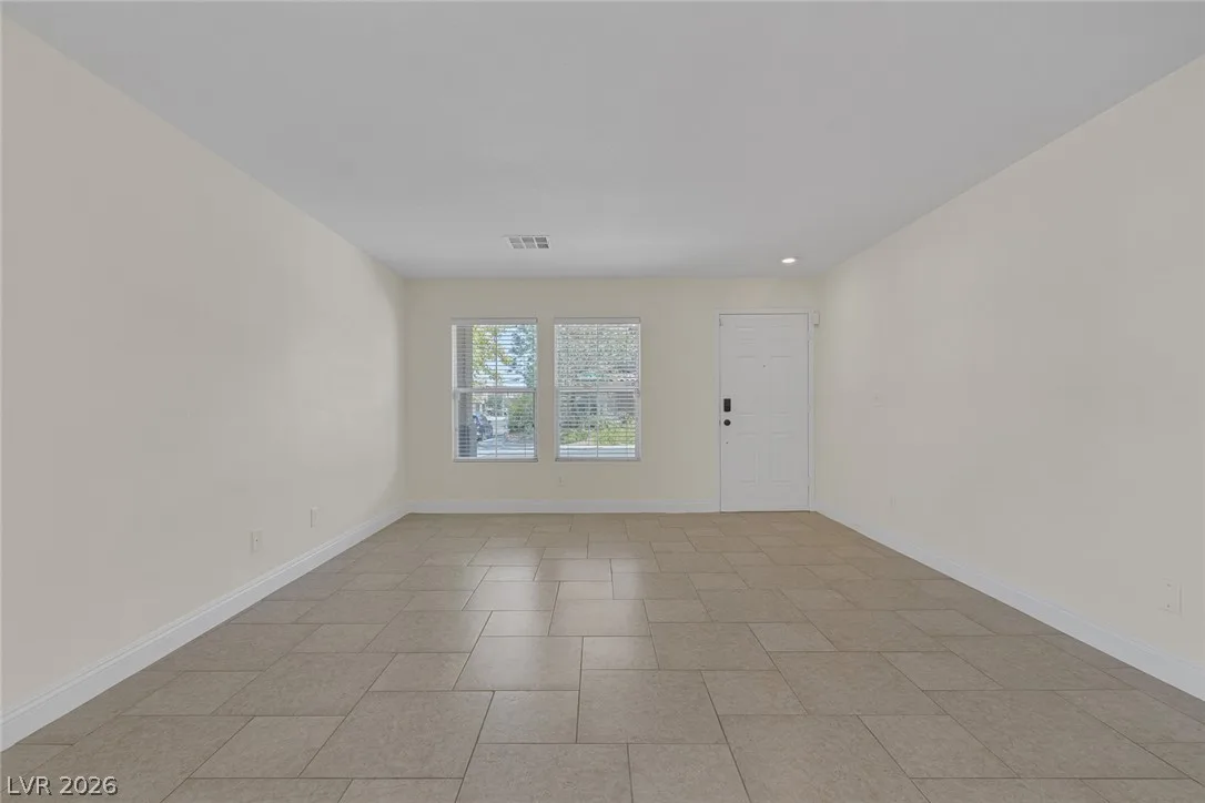 8333 Blazing Sky Court — photo 5