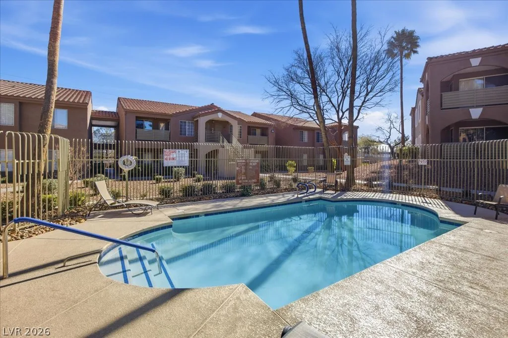 2110 Sealion Drive 201 — photo 5