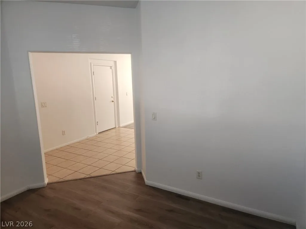 1919 Silver Crest Court — photo 5