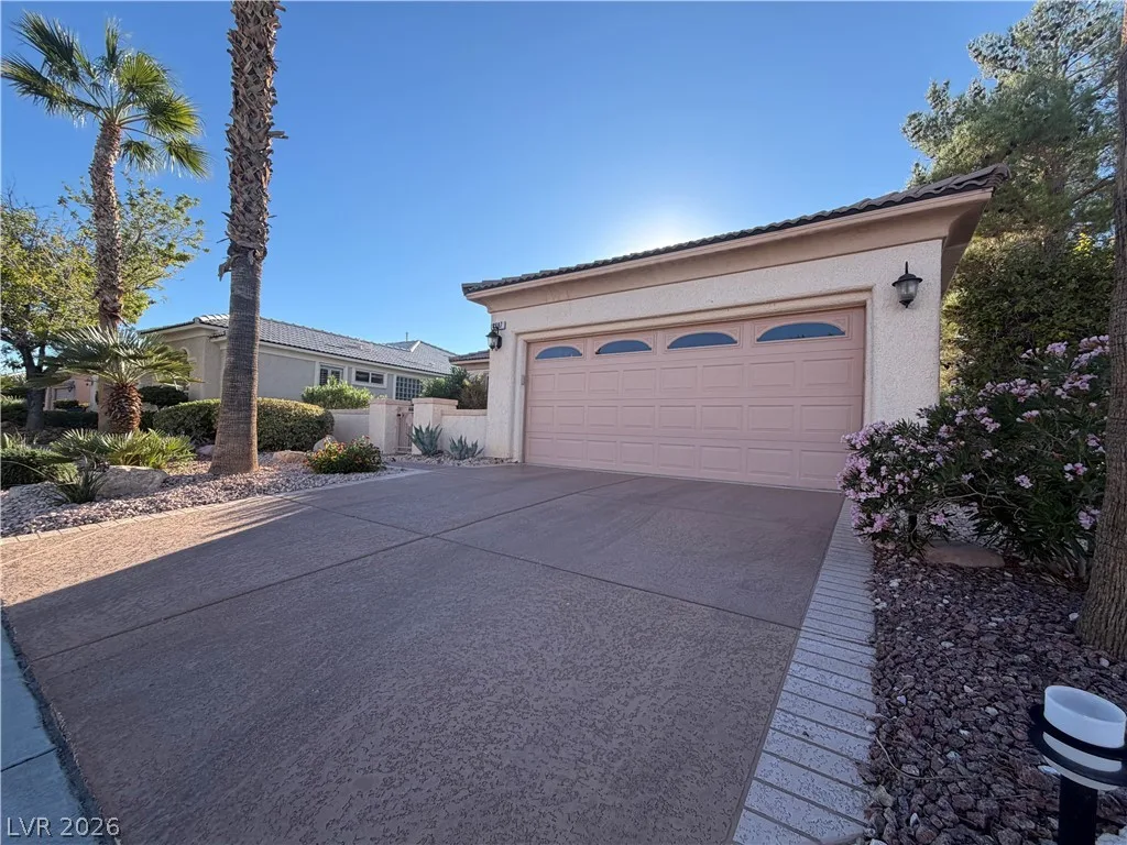 4287 Bella Cascada Street — photo 3
