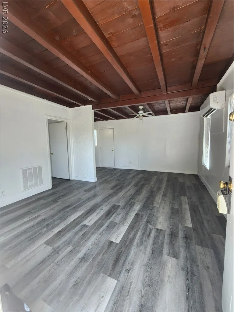 432 15th Street B — photo 4
